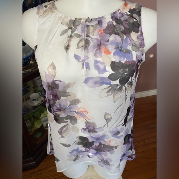 2 items bundle White House Black Market White
Purple Floral Blouses Top Size 0 - Picture 7 of 11